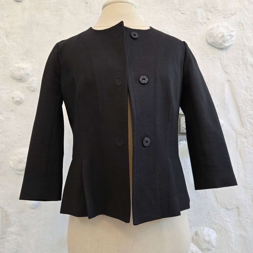 Banana Republic Black Cropped Blazer Jacket  3/4 Sleeve Collarless Peplum Size 6